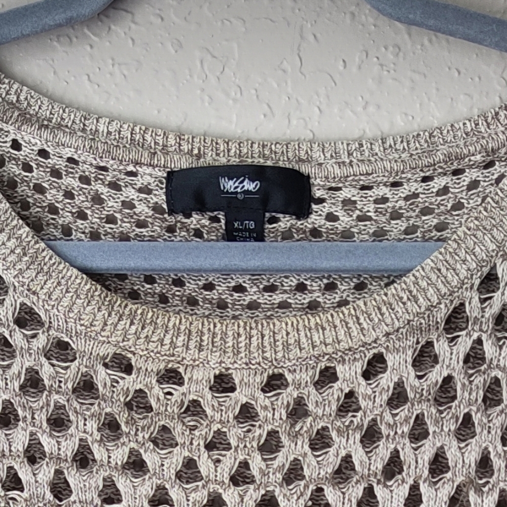 Mossimo Crochet Mid sleeves Top XL - Picture 2 of 8